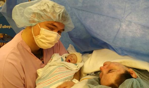 Đi siêu âm ở tuần thứ 20, mẹ bầu chết lặng với dự đoán và lời khuyên của bác sĩ - Ảnh 2. Đi siêu âm ở tuần thứ 20, mẹ bầu chết lặng với dự đoán và lời khuyên của bác sĩ - Ảnh 2.