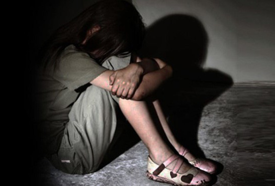 Hơn 1.200 trẻ bị xâm hại tình dục mỗi năm, Bộ Y tế ban hành hướng dẫn chăm sóc - Ảnh 1.
