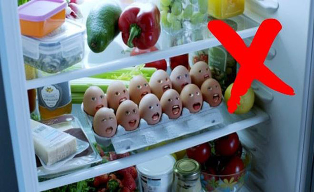 Trứng rất bổ nhưng chúng lại dễ bị hỏng chỉ vì một thói quen mà nhiều người thường làm trước khi cất vào tủ lạnh - Ảnh 3.