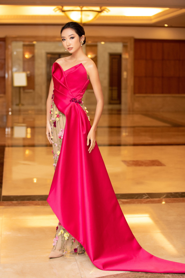 “Quân đoàn” Hoa hậu Á hậu lộng lẫy đổ bộ thảm đỏ họp báo HHVN 2020, Tiểu Vy đội vương miện 3 tỉ chiếm trọn spotlight - Ảnh 18.