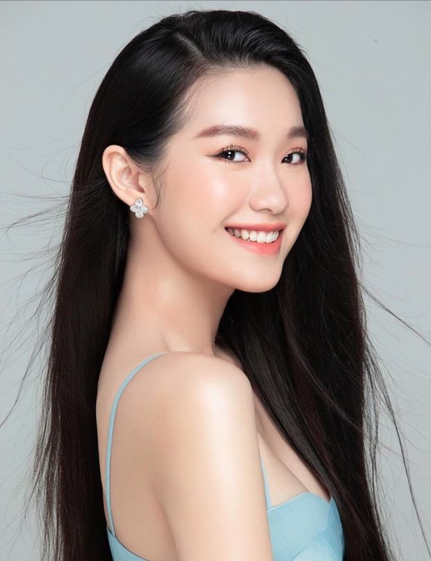 Góc siêu soi nhan sắc mộc của dàn thí sinh lọt top 60 tại Hoa hậu Việt Nam 2020: Đã xuất hiện nữ thần mặt mộc mới! - Ảnh 4.