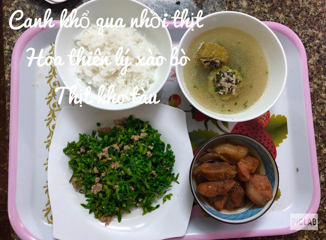 Mâm cơm ở cữ thịnh soạn chồng nấu cho vợ và chuyện chàng đi phụ quán cafe cả năm để cưới bằng được nàng - Ảnh 3. Mâm cơm ở cữ thịnh soạn chồng nấu cho vợ và chuyện chàng đi phụ quán cafe cả năm để cưới bằng được nàng - Ảnh 3.