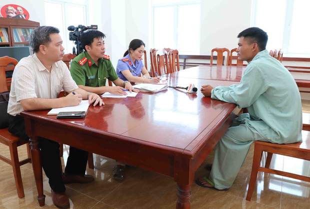 Hé lộ nguyên nhân nam thanh niên bị cắt cổ phi tang xác vào lề đường quốc lộ - Ảnh 5.