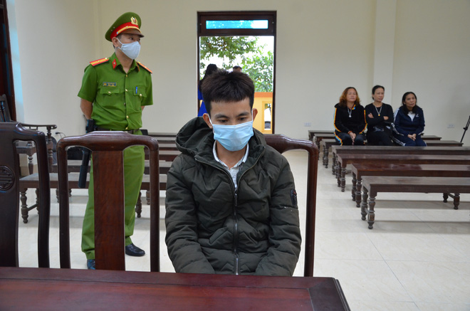 Xử vụ bắt cóc bé 2 tuổi ở Bắc Ninh: Bạn trai bị cáo có mặt tại toà, xin gia đình bị hại thông cảm - Ảnh 7.