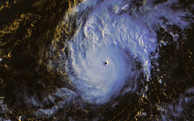 Siêu bão Goni bứt tốc trong đêm, trở thành cơn bão mạnh nhất 2020: Đang hướng về Philippines và nước nào tiếp theo? - Ảnh 1.