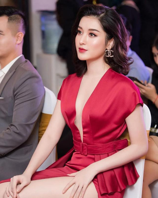 Á hậu Huyền My bất ngờ được báo Trung ca ngợi là Đệ nhất mỹ nhân Việt Nam xinh như Angela Baby, có body của Liễu Nham - Ảnh 8.