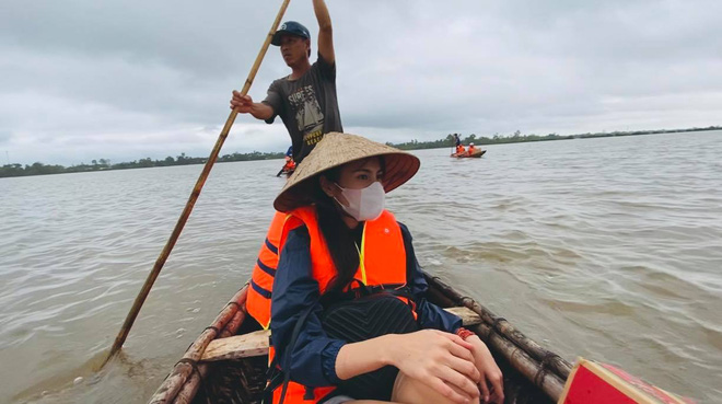 Mẹ ruột Thủy Tiên: Tôi thật sự đau lòng xót dạ con mình lắm - Ảnh 1.