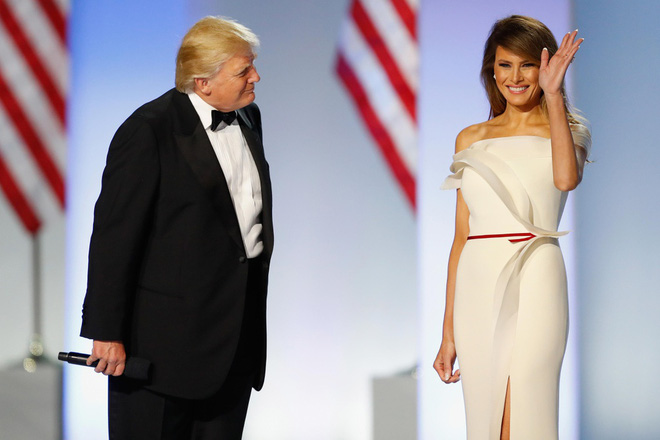 Chụp ảnh khỏa thân, nói 6 ngôn ngữ và những điều ít biết về Đệ nhất phu nhân Melania Trump - Ảnh 6.