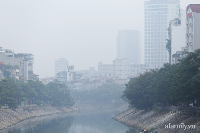 Bầu trời Hà Nội mờ ảo trong cái se lạnh như sắp Tết, nhưng sự thật liên quan tới chất lượng không khí sẽ khiến bạn giật mình - Ảnh 13.