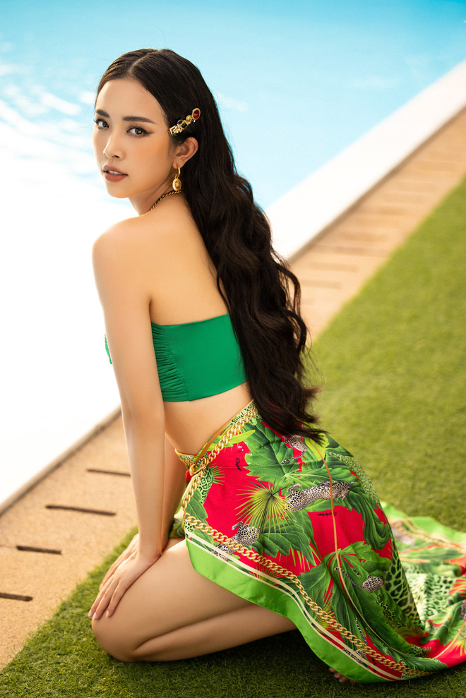 Top 3 Hoa hậu Việt Nam 2018 nóng bỏng với bikini trước khi hết nhiệm kỳ - Ảnh 9.