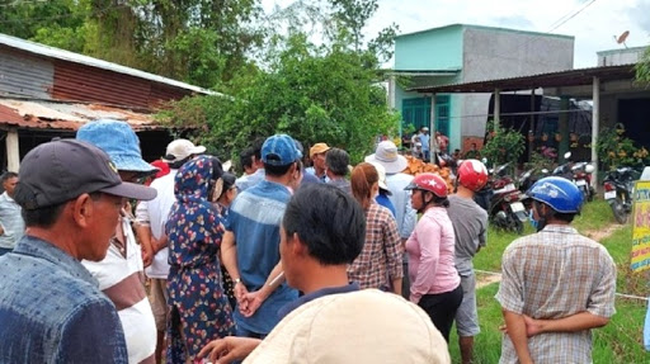 Yên Bái: Bàng hoàng phát hiện nữ giáo viên tiểu học tử vong trong tư thế treo cổ cạnh thi thể con trai - Ảnh 1.