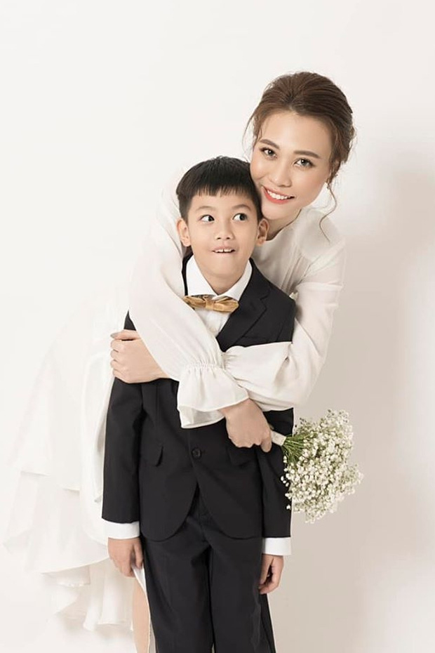 Cường Đô La đăng ảnh cả gia đình mừng sinh nhật Đàm Thu Trang, hành động của Subeo với mẹ kế chiếm spotlight - Ảnh 6.