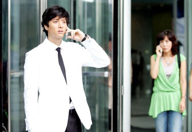 Lee Dong Gun: Tình đẹp vừa toang thì em trai bị sát hại, tài tử ngôn tình màn ảnh lại là kẻ phụ tình Jiyeon và vợ minh tinh - Ảnh 4.