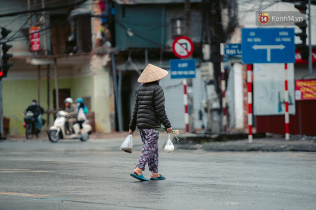 2020 đầy biến động về thời tiết, thiên tai: Mưa đá ngay Mùng 1 Tết, hạn mặn lịch sử, gần 10 cơn bão, lũ chồng lũ đau thương miền Trung - Ảnh 4.