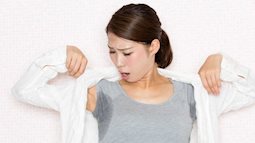 Ngoài việc tập thể dục, những điều này cũng có thể là nguyên nhân khiến bạn ra nhiều mồ hôi ở nách
