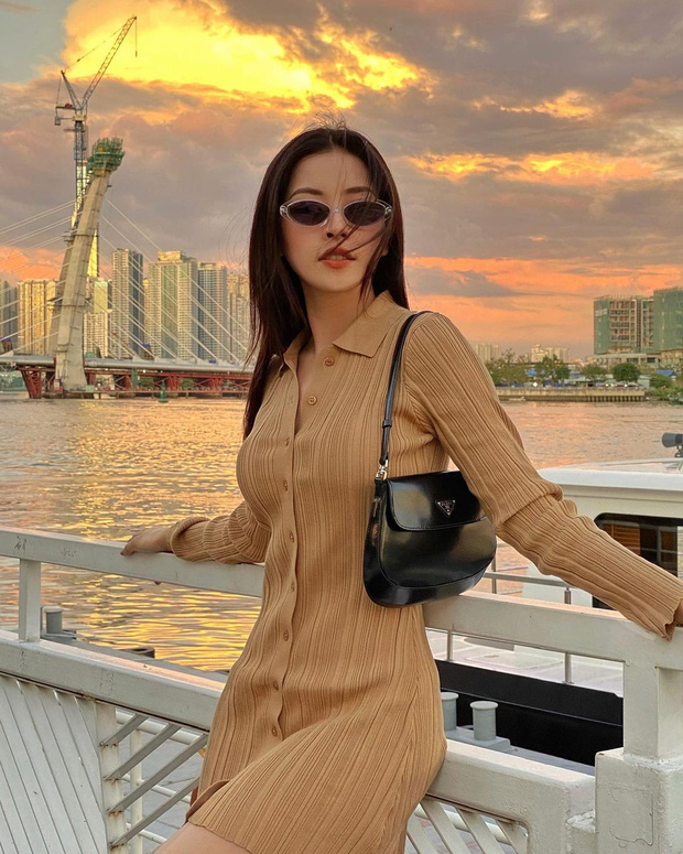Instagram look của sao Việt: Ngọc Trinh diện áo cắt khoét nhìn mà ngượng thay, Xoài Non đơn giản mà xinh ngất - Ảnh 2.