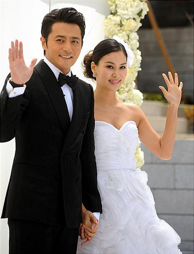 Nhìn lại hôn nhân của tứ đại thiên vương Kbiz thập kỷ qua: Jang Dong Gun gây sốc nhất, Lee Byung Hun có cái kết khó tin - Ảnh 10.