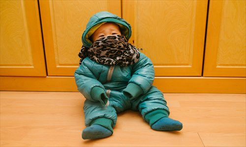 Vào mùa đông, trẻ hay bị cảm lạnh nhưng không phải do nhiễm lạnh, có 4 nguyên nhân sau mà cha mẹ ít chú ý - Ảnh 1.
