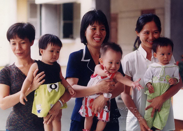 3 đứa trẻ đầu tiên sinh ra bằng phương pháp thụ tinh ống nghiệm tại Việt Nam: Ai cũng học hành giỏi giang, hot girl Lan Thy gây ồn ào nhất - Ảnh 1.