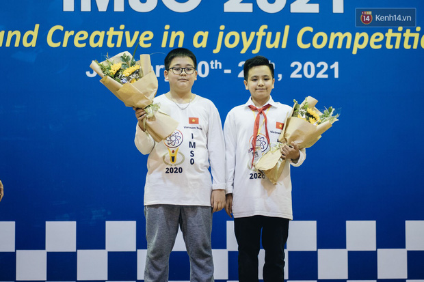 2 nam sinh lớp 6 giành HCV Olympic Toán và Khoa học quốc tế - Ảnh 2.