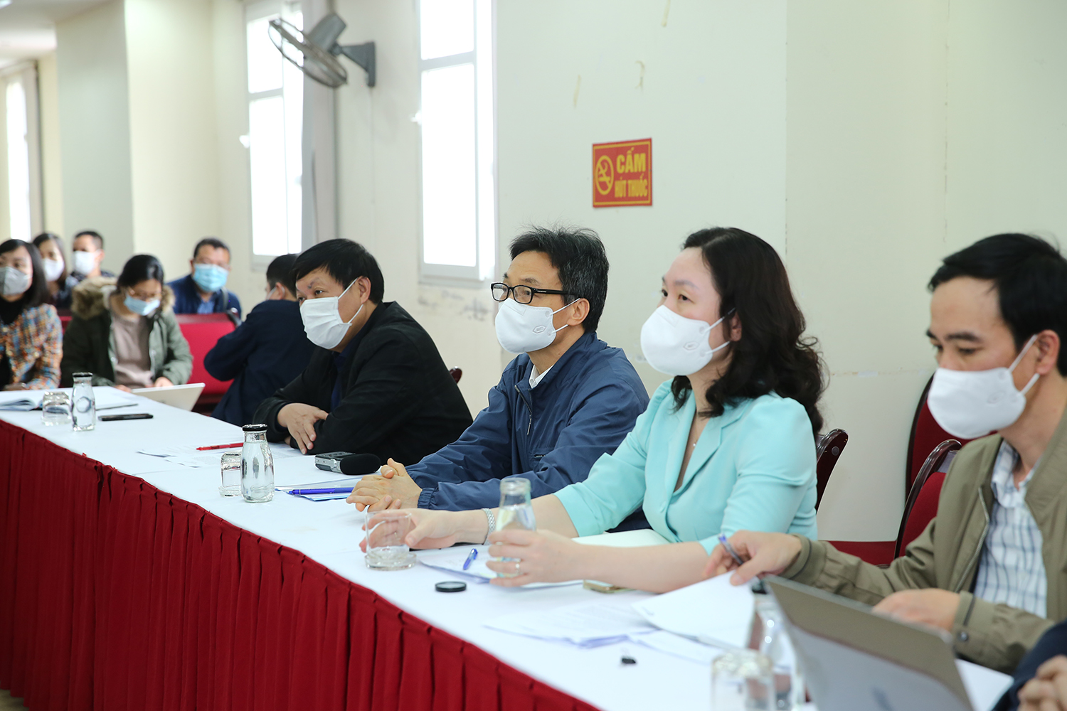 Hà Nội sẽ cùng Hải Dương, Quảng Ninh quyết giữ lời hứa 10 ngày - Ảnh 3. Hà Nội sẽ cùng Hải Dương, Quảng Ninh quyết giữ lời hứa 10 ngày - Ảnh 3.