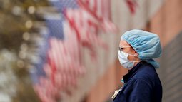 COVID-19 sắp đi đến hồi kết? Chuyên gia Mỹ cảnh báo tác hại của lạc quan quá đà