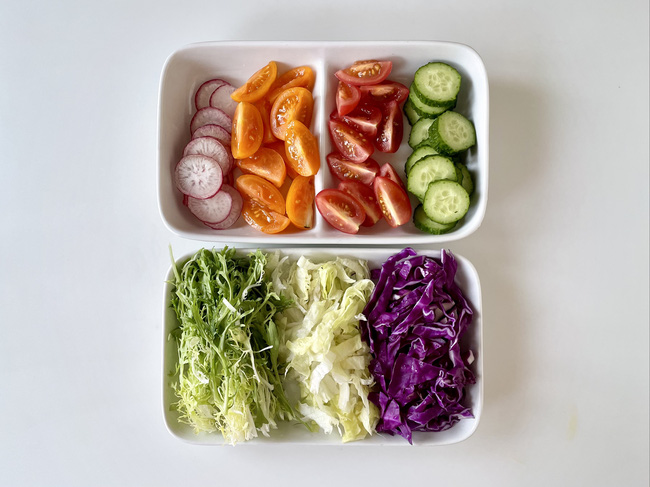 Bí quyết giảm gánh nặng cho dạ dày bằng món salad cực 