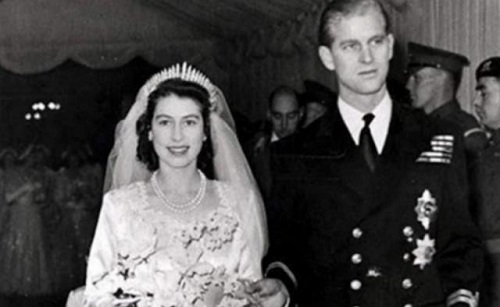 Nhan sắc thời trẻ của Nữ hoàng Anh: Được ví như Nữ vương cổ tích, chồng nguyện bỏ ngai vàng để ở bên - Ảnh 5.