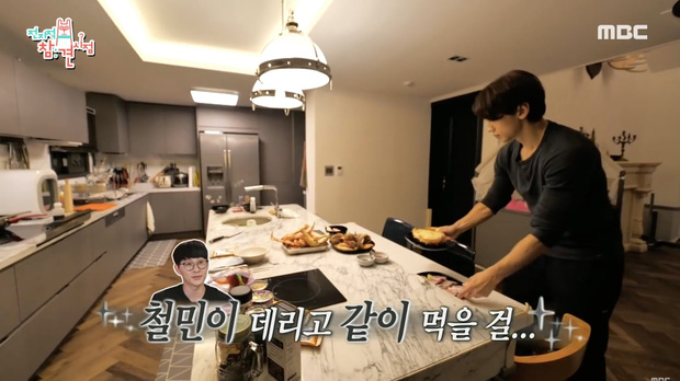 Bi Rain lần đầu hé lộ căn bếp siêu sang của biệt thự trăm tỷ, trổ tài nấu cho Kim Tae Hee đúng chuẩn nghiện vợ - Ảnh 6.