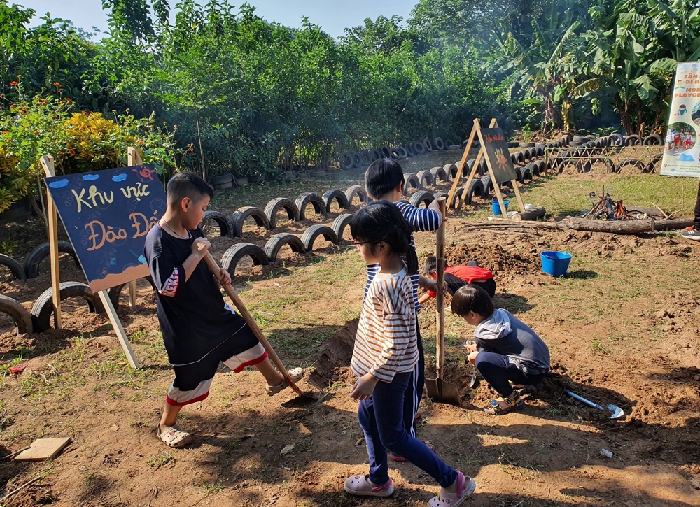 Cuộc gọi “kỳ lạ” từ BBC và cái tên trong danh sách 100 phụ nữ của năm - Ảnh 5.