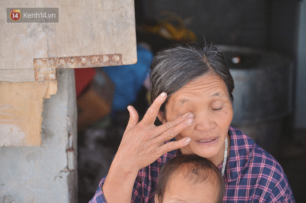 Người mẹ sinh 14 đứa con ở Hà Nội, 3 đứa vướng vào lao lý: “Cuộc đời này tôi chưa thấy ai khổ như mình” - Ảnh 3.