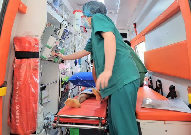 Tin vui: Bệnh nhân Covid-19 nặng nhất Việt Nam đã khỏi bệnh sau 9 lần xét nghiệm âm tính - Ảnh 4.