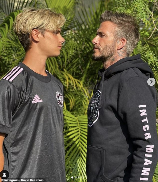 Bước sang tuổi 18, con trai thứ hai của David Beckham sở hữu vóc dáng cùng chiều cao nổi bật vượt xa cả anh trai và bố - Ảnh 4.
