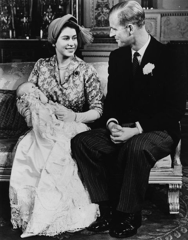 Ngắm nhìn những bức ảnh hiếm có về cuộc đời của cố Hoàng thân Philip, chồng Nữ hoàng Anh Elizabeth II - Ảnh 6.