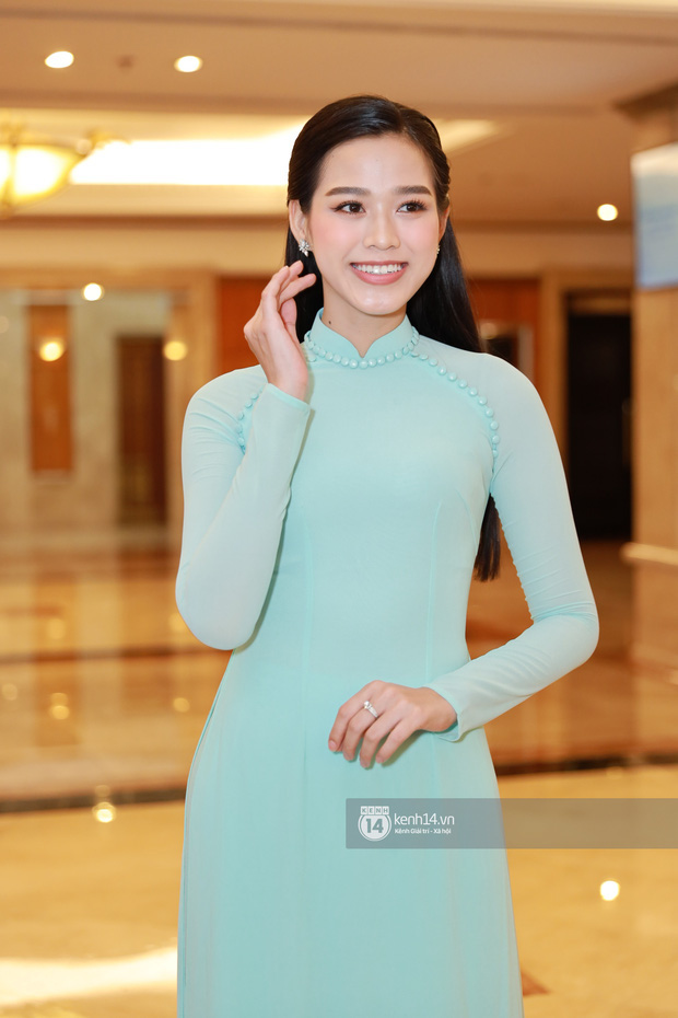 “Camera thường” chấm điểm loạt Hoa hậu tại event: Lương Thuỳ Linh ốm đi trông thấy, Đỗ Mỹ Linh nền nã lấn át cả đàn em - Ảnh 8.