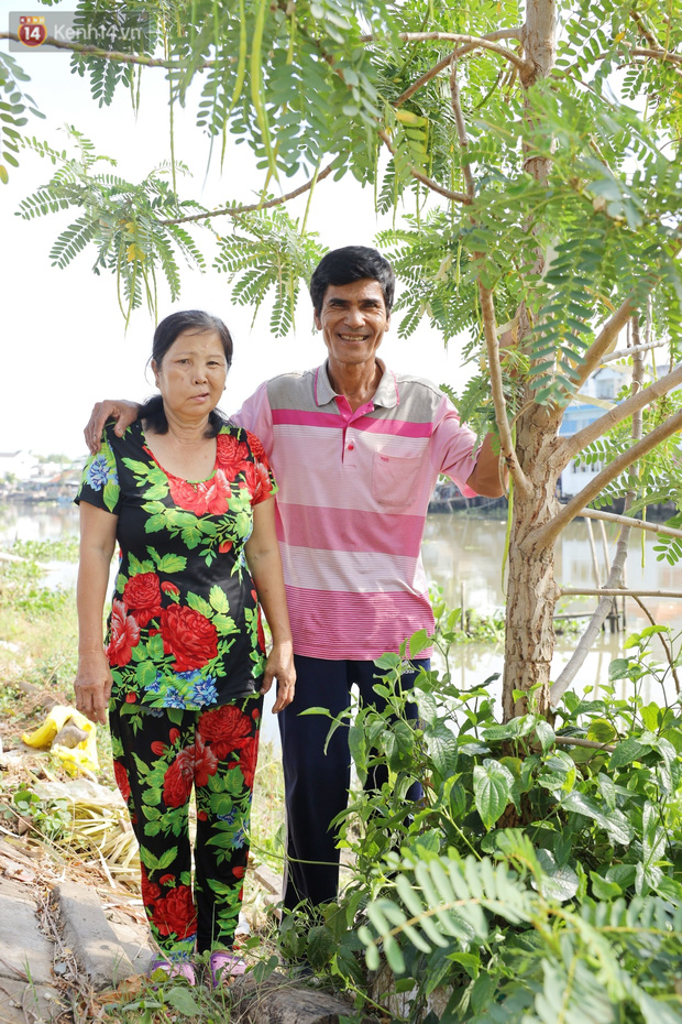 Vợ chồng nhặt ve chai ở miền Tây trả lại tiền tỷ cho người đánh rơi: Lỡ người ta tự tử thì sao? Mình nghèo thì chịu đi, hông lấy của ai hết trơn á! - Ảnh 13.