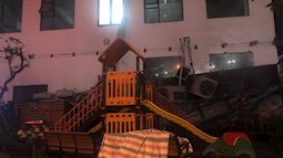 Cả dàn điều hoà ở chung cư Hà Nội bất ngờ đổ sập, rơi xuống sân chơi cho trẻ em