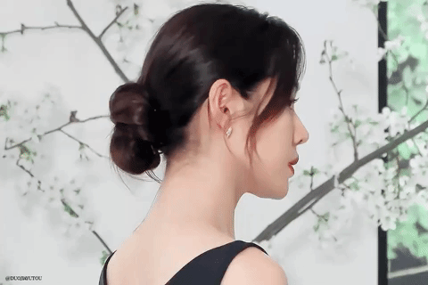 Son Ye Jin gây bão mạng xã hội chỉ nhờ khoảnh khắc khoe góc nghiêng đẹp như một bức tranh - Ảnh 2.