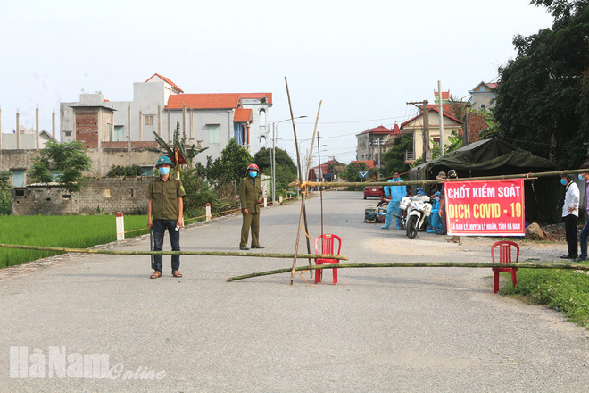 Chuyên gia nhận định về 3 nguồn lây của ca dương tính với SARS-CoV-2 ở Hà Nam - Ảnh 2.