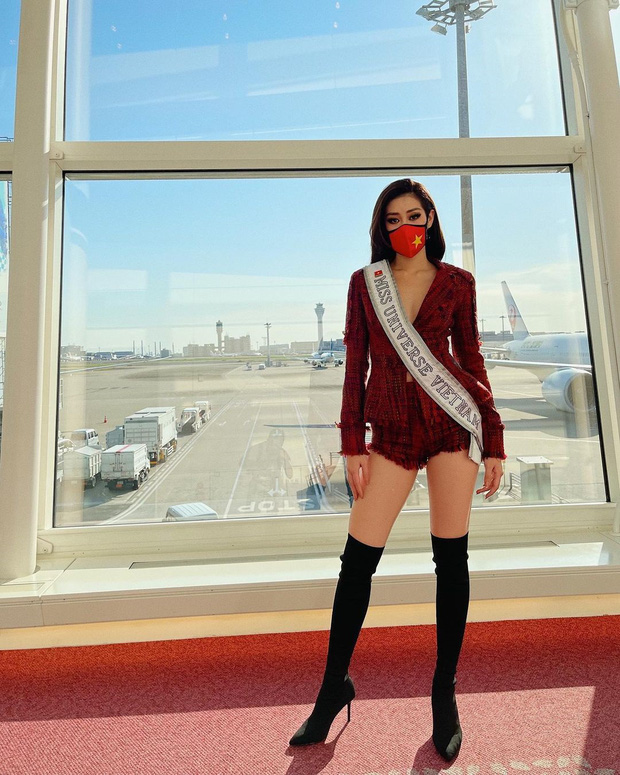 Khánh Vân được Miss Universe đăng hẳn clip catwalk lên Instagram chính thức, nhìn màn thể hiện đỉnh cao đã thấy đầy hứa hẹn - Ảnh 5.
