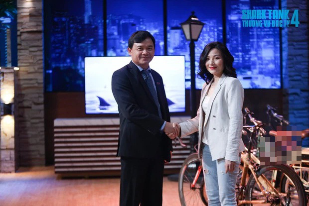 Shark Phú và loạt câu nói thả thính các nữ CEO trên sóng truyền hình khiến dân tình chia phe - Ảnh 1.