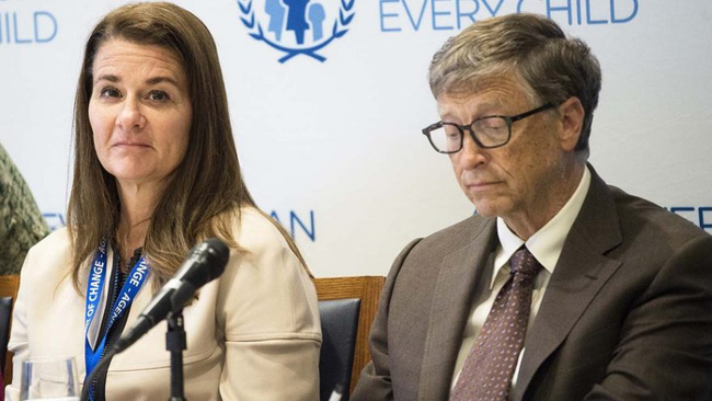 Tỷ phú Bill Gates gạ gẫm các nữ nhân viên trong nhiều năm, thừa nhận từng ngoại tình và tỏ thái độ khó chịu với vợ - Ảnh 4.