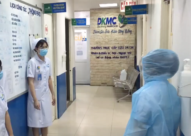 TP.HCM: Đến bệnh viện khám cảm cúm, người đàn ông được test nhanh Covid-19 thì phát hiện dương tính - Ảnh 1.