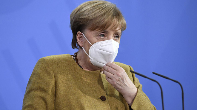 Đức bắt đầu tiêm 2 loại vắc xin Covid-19 khác nhau, Thủ tướng Angela Merkel đã tiêm trước - Ảnh 1.