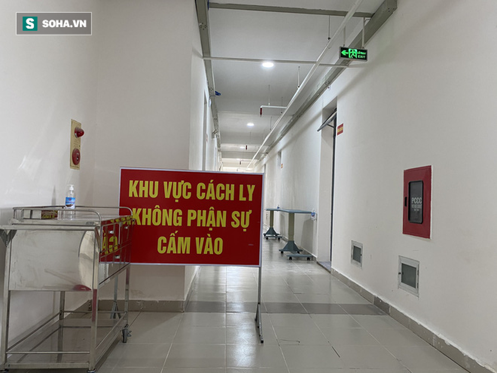 Cận cảnh Bệnh viện dã chiến Đà Nẵng hoàn thành sau 3 ngày xây dựng vừa đưa vào hoạt động - Ảnh 7.