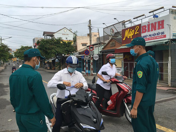 8 tỉnh miền Tây yêu cầu người dân không ra đường vào buổi tối cả đường bộ và đường sông - Ảnh 1.