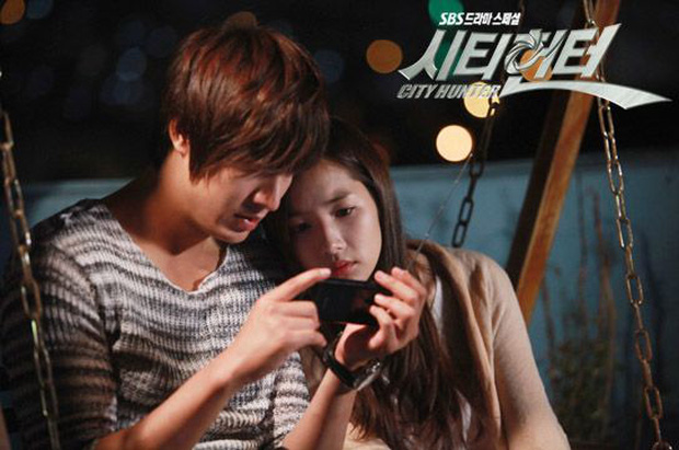 8 cặp đôi phim giả tình thật nức tiếng phim Hàn: Ngất lịm với chuyện tình cổ tích của Son Ye Jin - Hyun Bin - Ảnh 30.