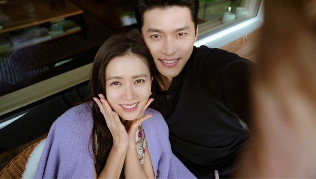 8 cặp đôi phim giả tình thật nức tiếng phim Hàn: Ngất lịm với chuyện tình cổ tích của Son Ye Jin - Hyun Bin - Ảnh 2.