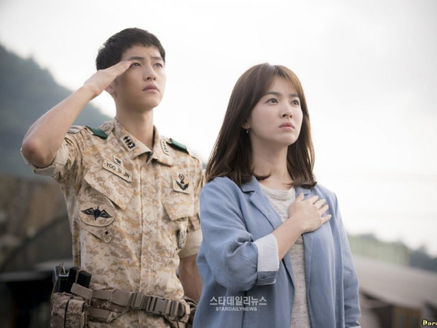 8 cặp đôi phim giả tình thật nức tiếng phim Hàn: Ngất lịm với chuyện tình cổ tích của Son Ye Jin - Hyun Bin - Ảnh 8.