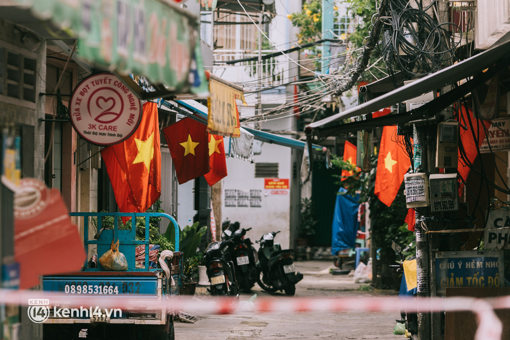 Ngày Quốc khánh đặc biệt: Cả Hà Nội, Sài Gòn và Đà Nẵng đều lặng yên, đồng lòng chiến thắng đại dịch - Ảnh 15.